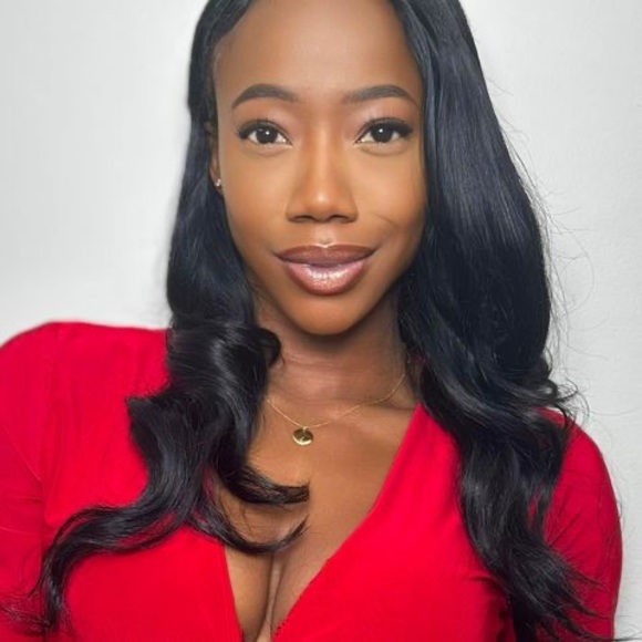 Meet your Posher, Tati - Picture 1 of 1